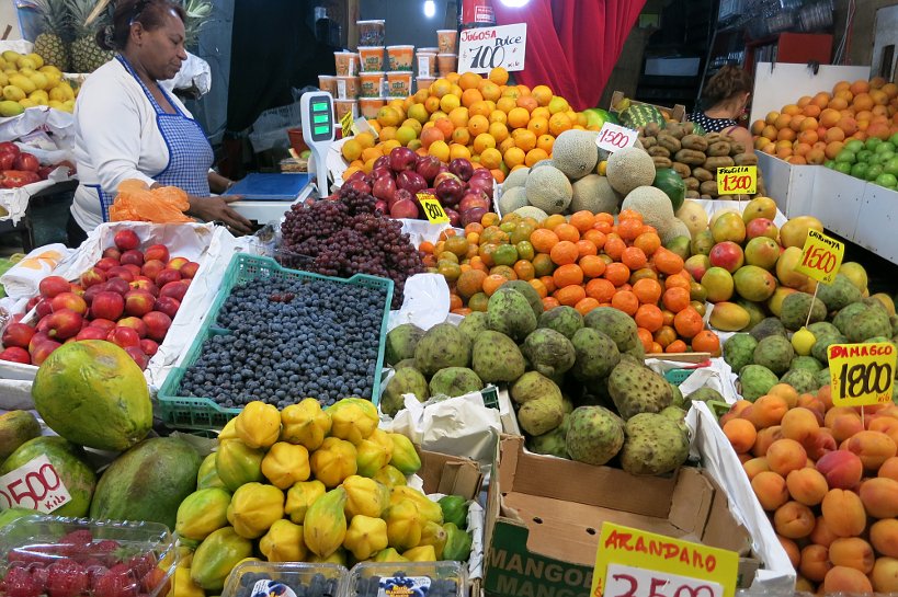 6 Exotic Chilean Fruits At Santiago's Farmers Markets 4