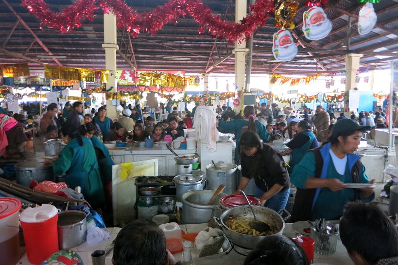 Cusco's market gastronomy stalls