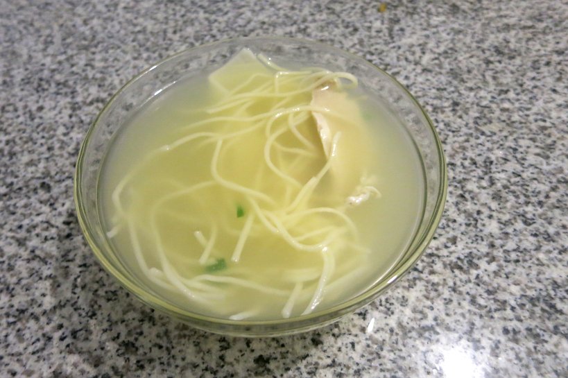 Chifa dishes sopa de wonton