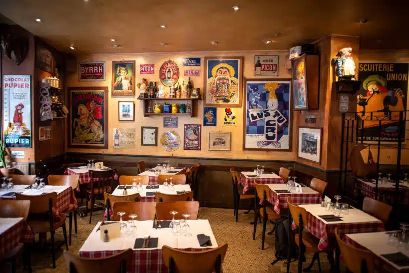Le Petit Baigneur Interior Cheap Eats Paris Authentic Food Quest