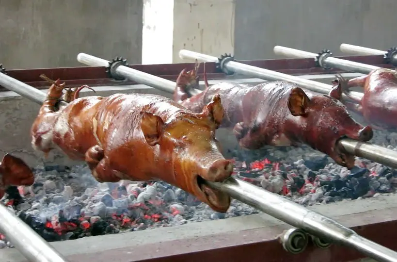 roasted pigs rico's lechon cebu  by authentic food quest