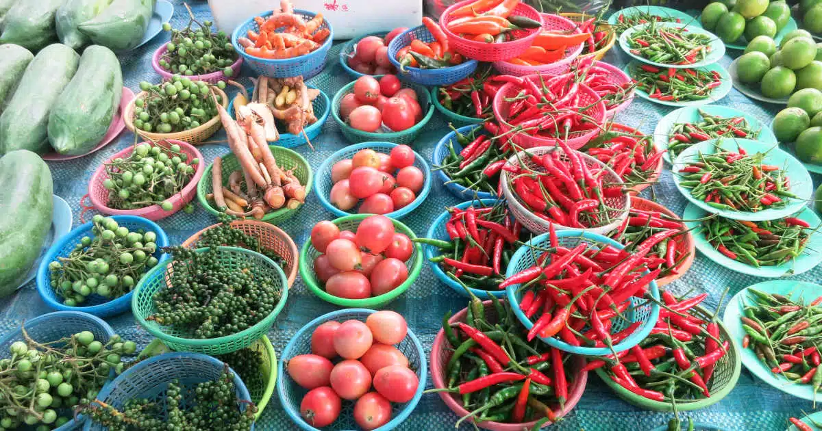  7 of The Best Bangkok Food Markets That Will Make You Salivate
