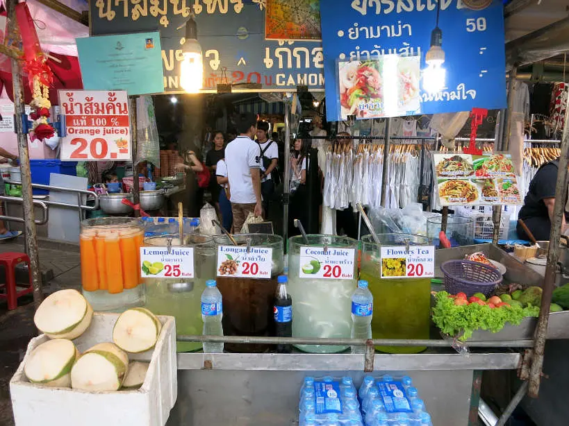 Chatuchak Fruit juices Bangkok Markets Authentic food quest