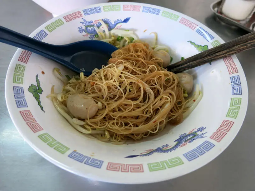Dry Noodle Dish Bangkok Food Authentic Food Quest