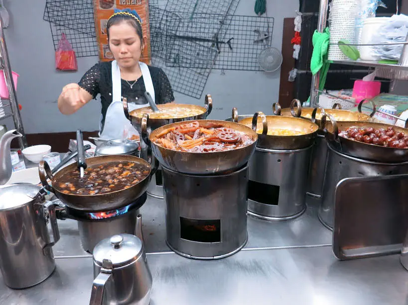 Street Vendor Chinatown Bangkok food at night by Authentic Food Quest