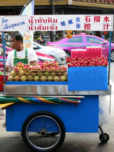 Pomegranate Juice in the street Chinatown Bangkok Food Authentic Food Quest