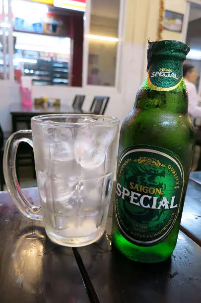 IcecubesinBeer_SoutheastAsianBeer_AuthenticFoodQuest