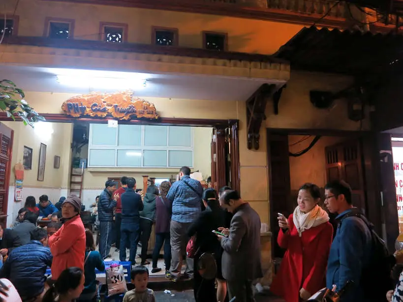 PhoGiaTruyen_PhoinVietnam_Authenticfoodquest