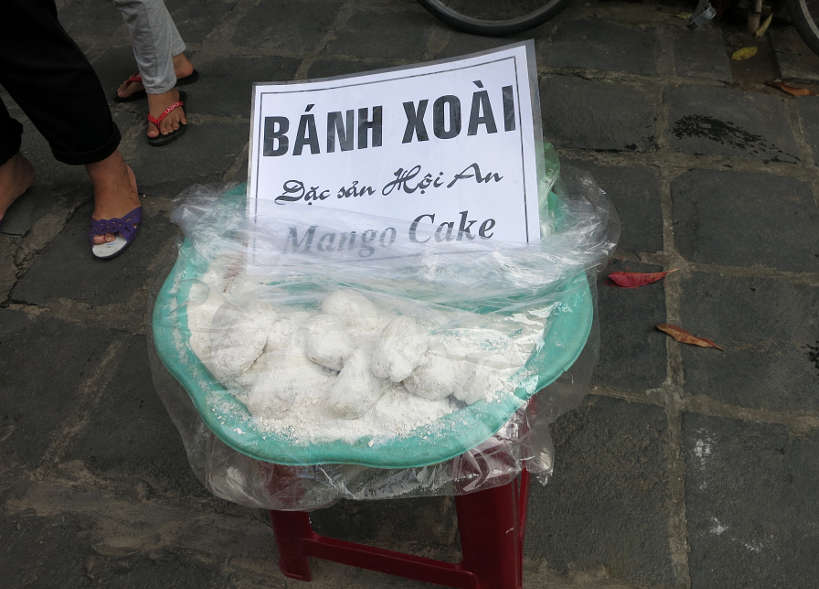 MangoCakeVendor_VietnameseDesserts_AuthenticFoodQuest