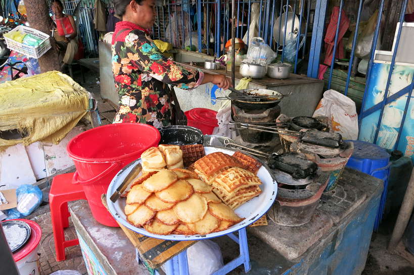BoeungKengKangMarket2_PhnomMarketPenh_AuthenticFoodQuest