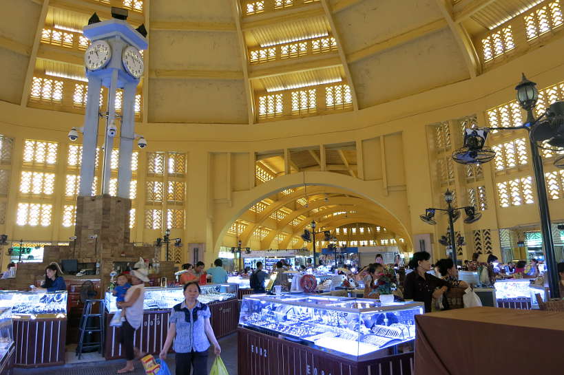 CentralMarket2_PhnomMarketPenh_AuthenticFoodQuest