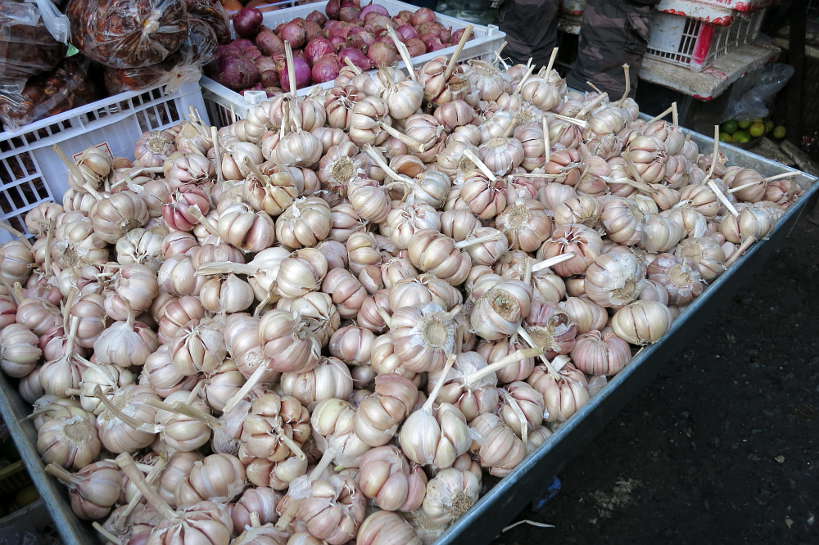 GarlicKandalMarket3_PhnomMarketPenh_AuthenticFoodQuest