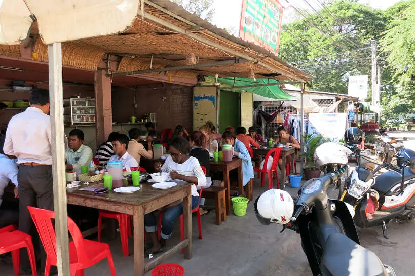 HengHeng_FoodinCambodia_AuthenticFoodQuest