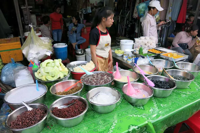 KandalMarket_PhnomMarketPenh_AuthenticFoodQuest