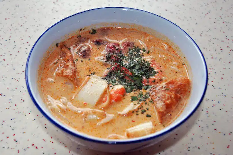 Curry Soup Best Hawker Centres Singapore by Authentic Food Quest