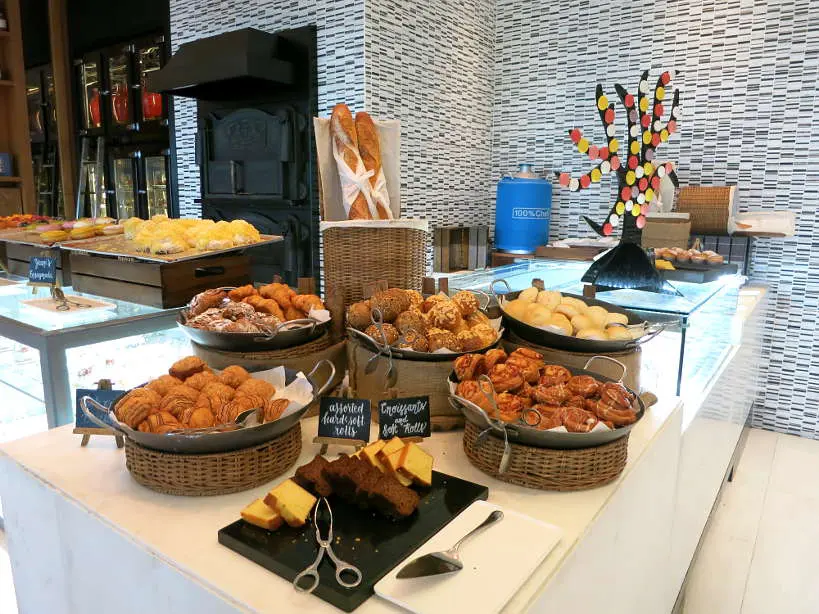 High Street Cafe shangri la fort restaurants by Authentic Food Quest