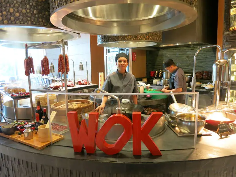 High Street Cafe Wok Station Shangri-La at the Fort Restaurants Authentic Food Quest