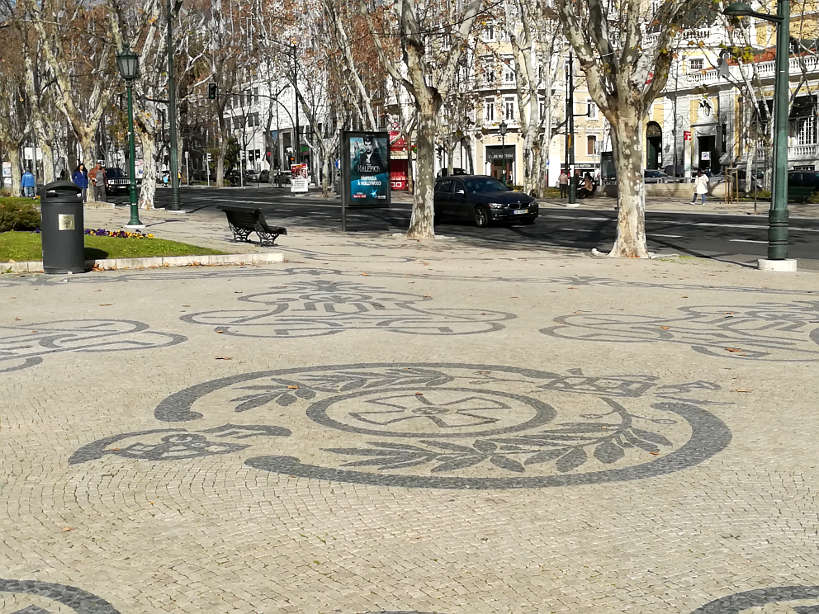 Sidewalks food in Portugal Authentic Food Quest