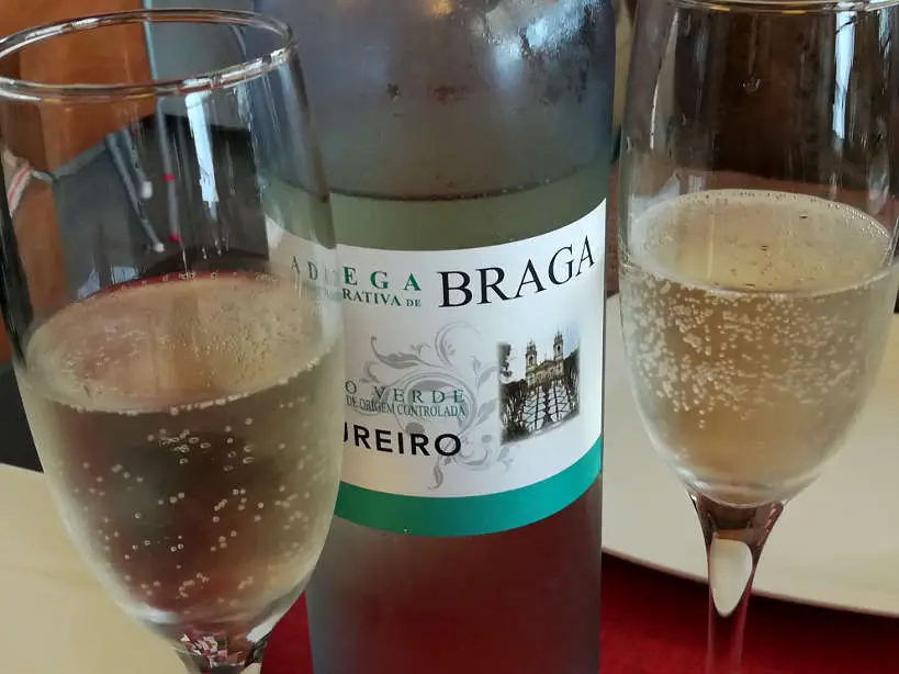 VinhoVerde_TasteofLisboa_AuthenticFoodQuest.