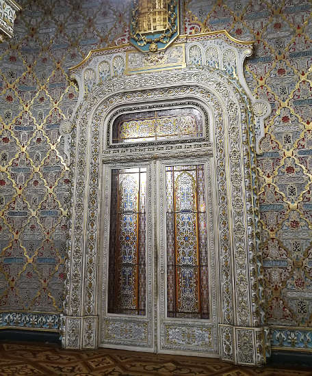Arab Room 72 Hours in Porto Card Authentic Food Quest