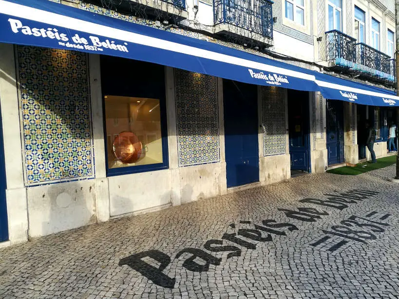 PasteisdeBelemShop_Portugesedishes_AuthenticFoodQuest.jpg