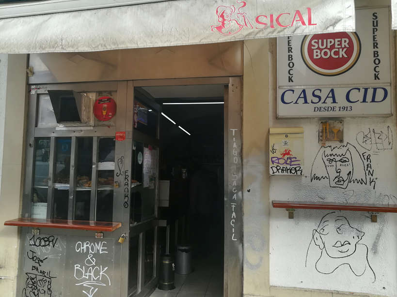 CasaCID for Lisbon restaurants where locals eat and go got Lisbon food by Authentic Food Quest