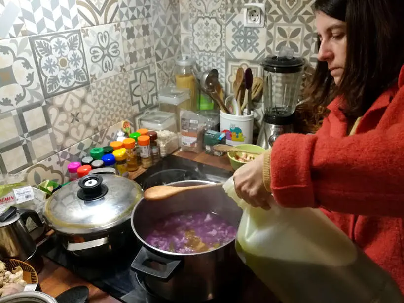 Cooking with Portuguese Olive Oil from Alentejo for Portuguese food and Portuguese Dinner while eating with a Portuguese family by Authentic Food Quest