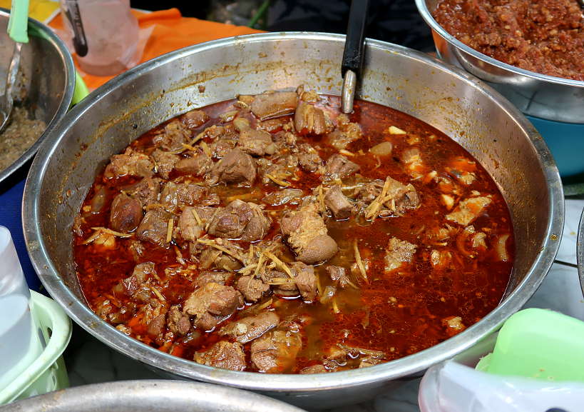 BowlodGaengHangLey_NorthernThaiFood_AuthenticFoodQuest.