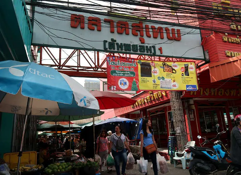 Ton Payom Market got Chiang Mai Food by Authentic Food Quest