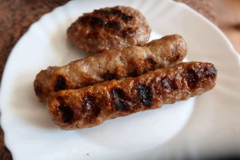 Kebapche and Kyufte are tradtional Bulgarian Foods_AuthenticFoodQuest