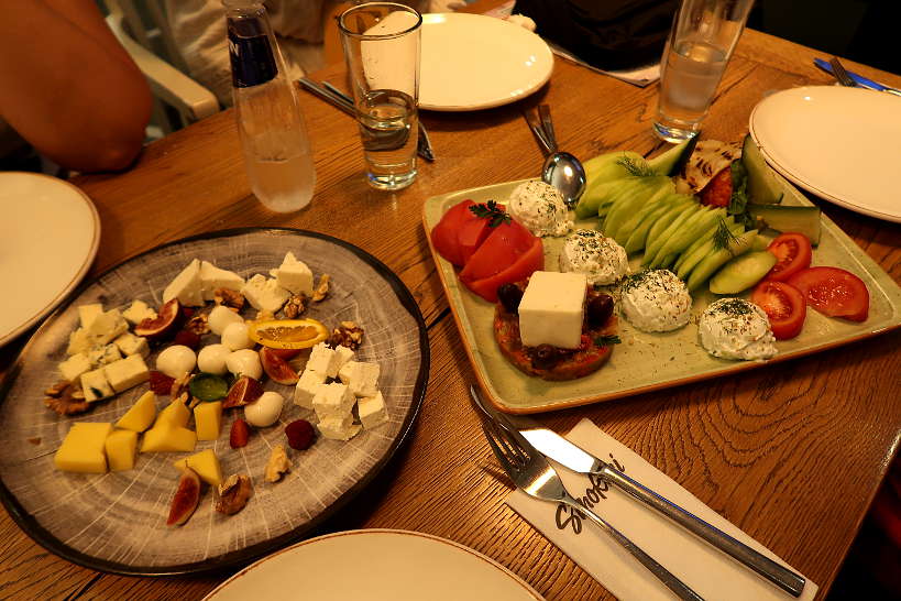 SmokiniAppetizers_PlovdivBulgaria_AuthenticFoodQuest