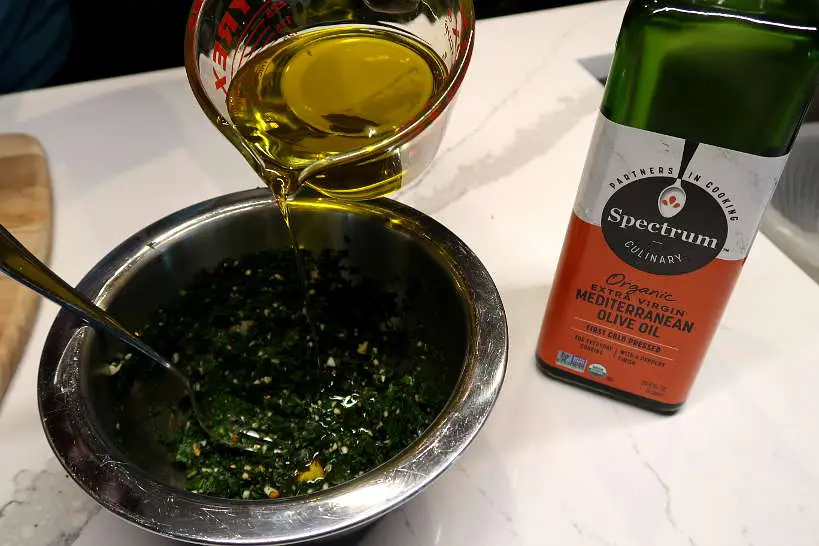 olive oil for argentine chimichurri sauce by Authentic Food Quest