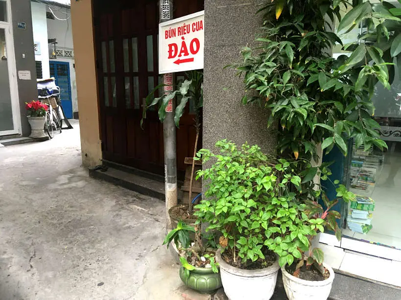 Bun Rieu Dao restaurant in Danang by AuthenticFoodQuest