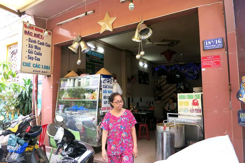 Banh Canh Cua Crab noodle soup food in Saigon by Authentic Food Quest