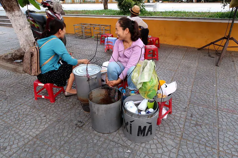 Che Xi Ma Black Sesame soup food in Hoi An by Authentic Food Quest