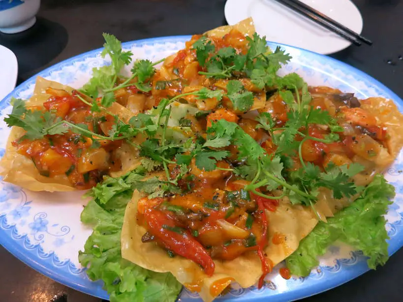 Fried wontons at Hoanh Thanh Chien for food in Hoi An by Authentic Food Quest