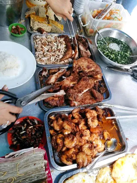 Hung Com Tam restaurant in Saigon by AuthenticFoodQuest