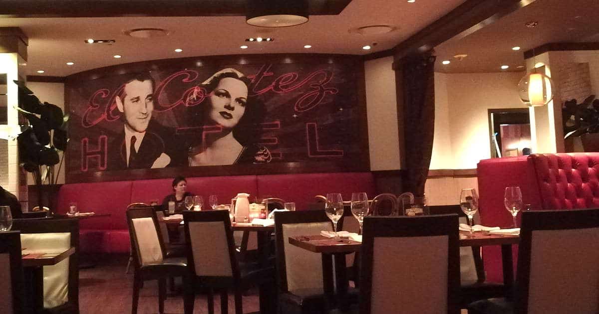 10 Of The Best Las Vegas Restaurants Off The Strip