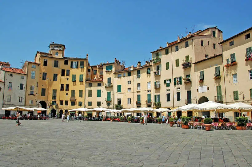 Piazza dell Anfiteatro Lucca cooking vacations in Italy by Authentic Food Quest