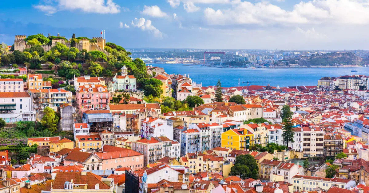 1200 Best Areas To Stay in Lisbon by Authentic Food Quest