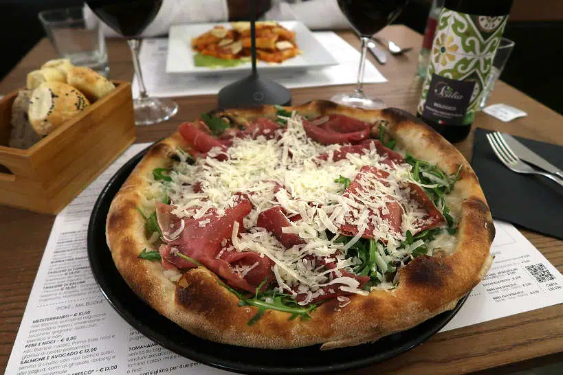 20 Of The Best Restaurants in Catania Sicily for Pasta, Pizza and More 1