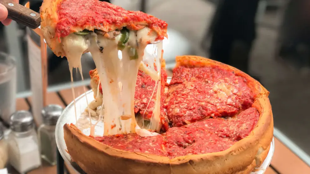 Chicago Deep Dish pizza Food Tours Favorite  by AuthenticFoodQuest