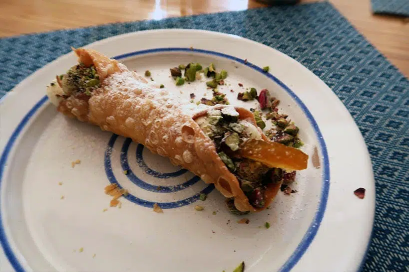 Cannoli alla Siciliana (Sicilian Cannoli) Recipe