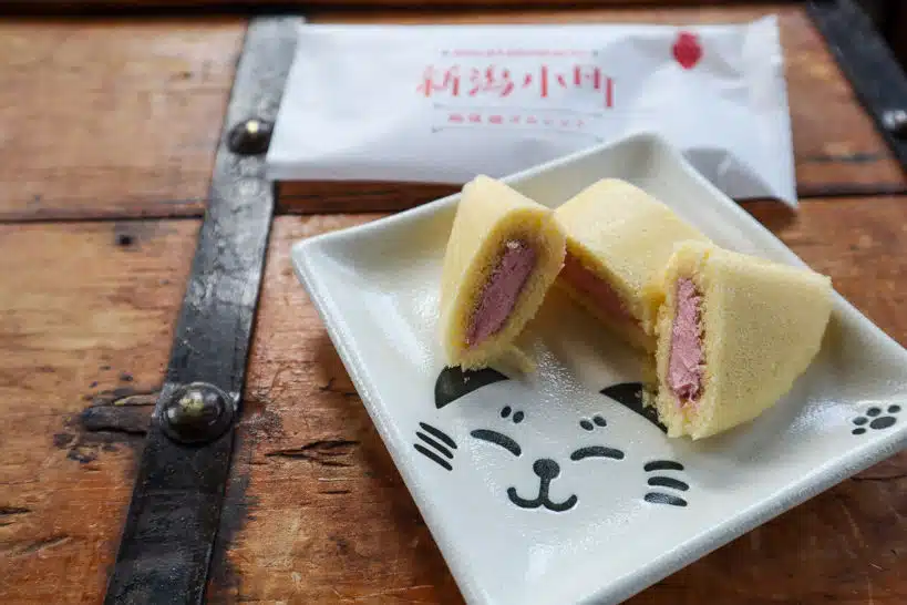 Echigohime Strawberry Crepe Sakuraco Box by Authentic Food Quest