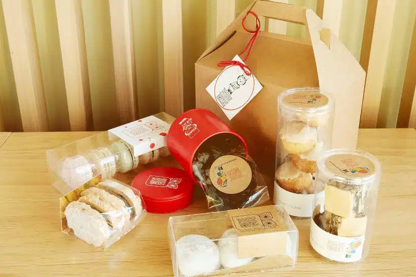 Tomoko Best Japanese Snacks Box by Authentic Food Quest