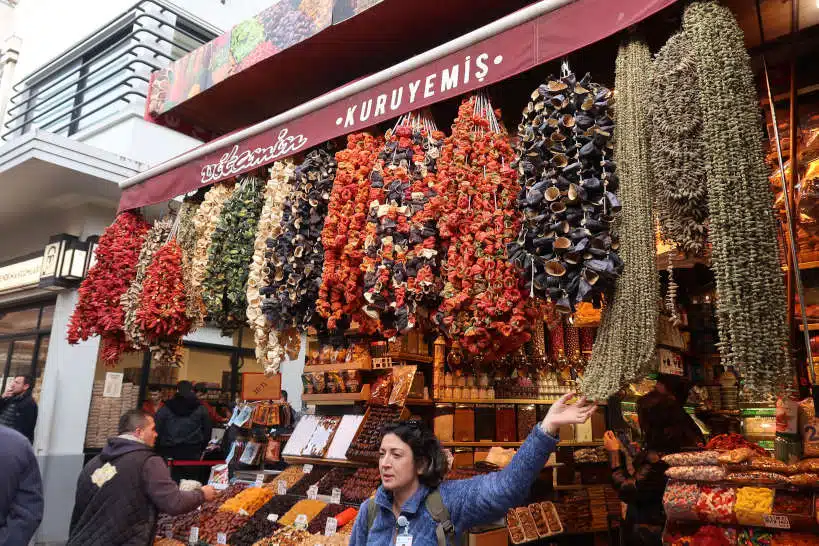 Market Kadikoy Food Tour by Authentic Food Quest