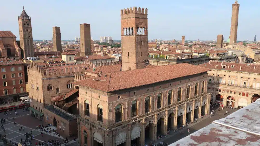 12 Reasons Why Is Bologna Worth Visiting (Food & Travel Guide)