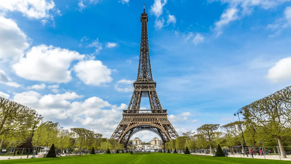 Affordable Restaurants Near Eiffel Tower by Authentic Food Quest