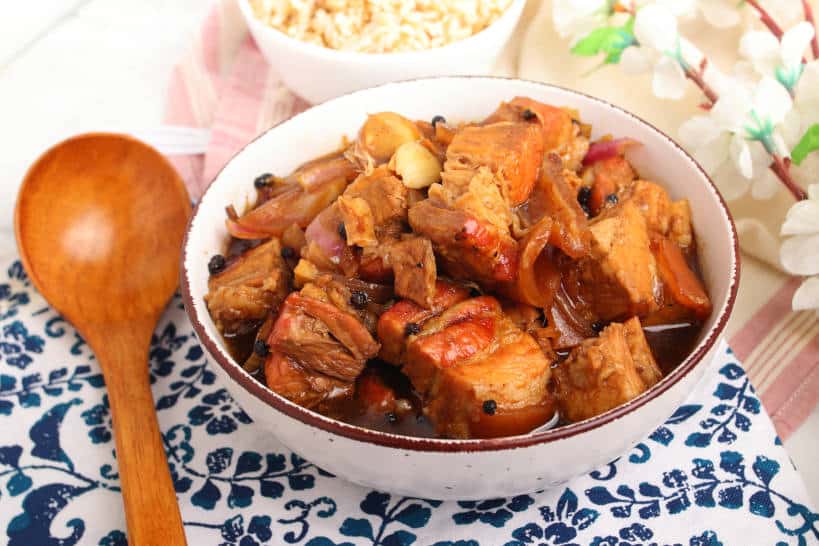 Paksiw Recipe For Leftover Lechon by Authentic Food Quest